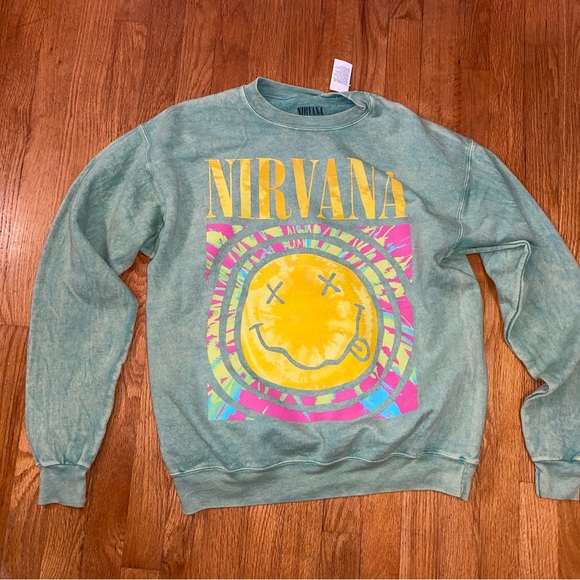 Nirvana crewneck NWT - Picture 2 of 7